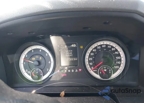 2013 Ram 1500 Express z USA, uszkodzony, nr VIN 1C6RR7FT3DS582703